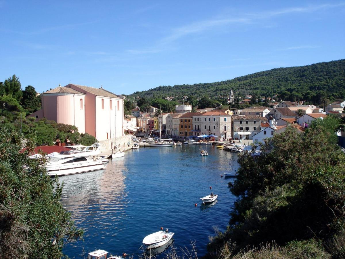 Apartments Velo Veli Lošinj Εξωτερικό φωτογραφία